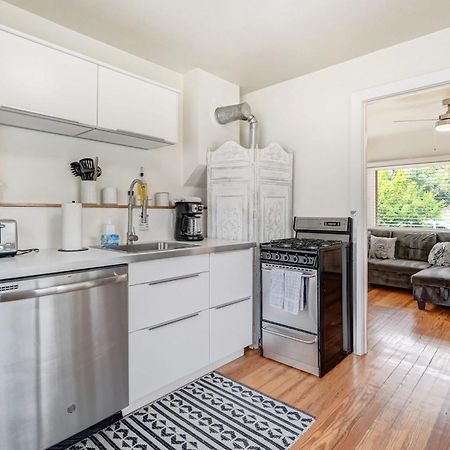 Vila Vintage Tiny House Cute 1Bdrm Big Appeal Colorado Springs Exteriér fotografie