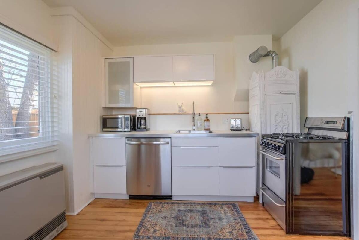 Vila Vintage Tiny House Cute 1Bdrm Big Appeal Colorado Springs Exteriér fotografie